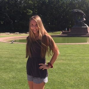 Meet your Posher, Tess